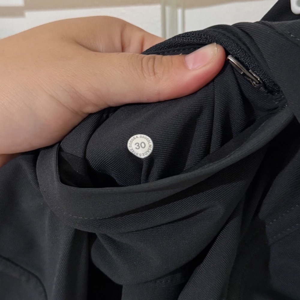 Lululemon ABC Slim-Fit Pant 32 Black Five-Pocket Technical Trouser Mens 30 - Picture 4 of 4